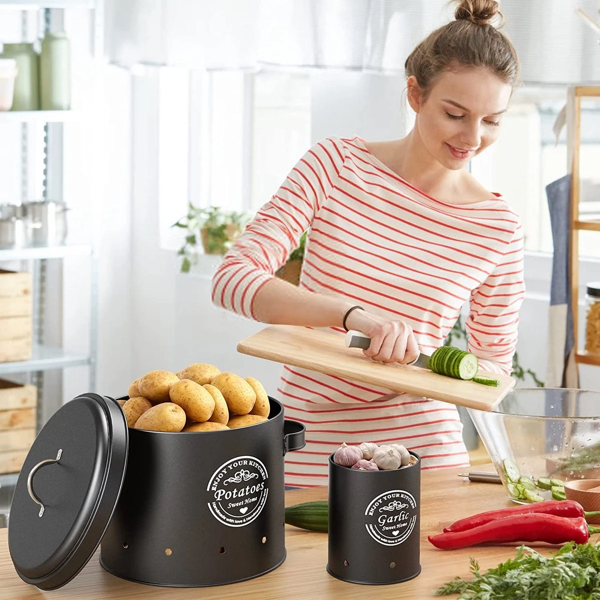 Professionele Bewaardozen - Set Van 3 - Voor Aardappels, Uien En Knoflook - Retro Design - Voorraadcontainer Van Metaal - Keukenopslag - Groentes Bewaren Voor Lange Tijd - Perfect Cadeau Voor In De Keuken - Afbeelding 5