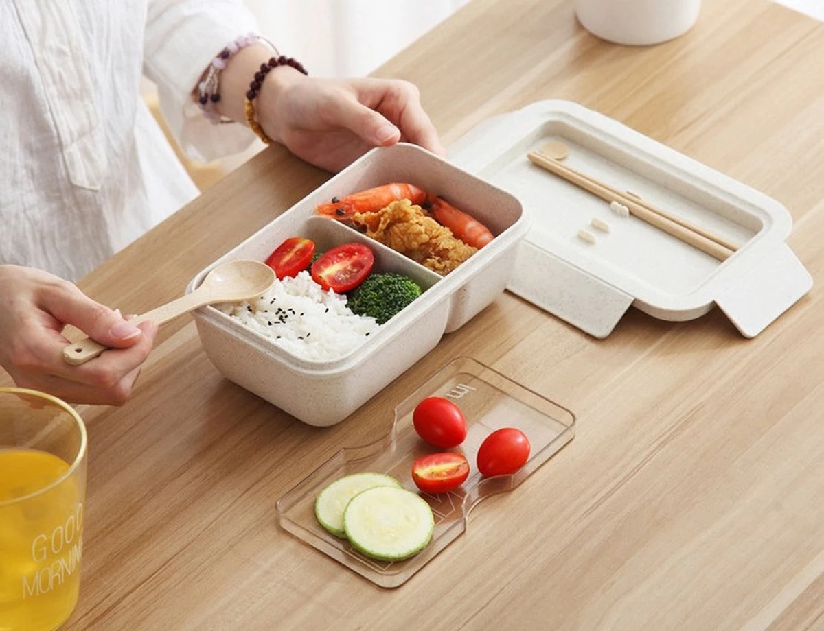 BentoBros® Duurzame Bento Box - Broodtrommel - Lunchtrommel - Lunchbox - Lunchset Voor Kinderen - Brooddoos - Duurzaam Hout - Inclusief Bestek - Voor Volwassenen En Kinderen - 0,85 Liter - Geschikt Voor Magnetron, Vriezer En Vaatwasser - Groen - Afbeelding 2